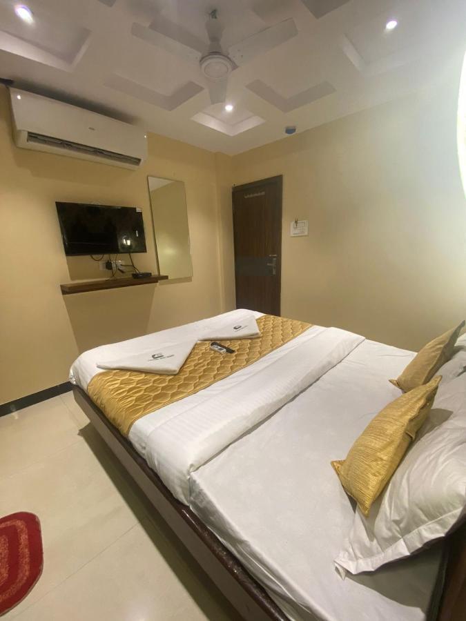 Garden Creek Residency - Near To Mumbai International Airport Otel Dış mekan fotoğraf