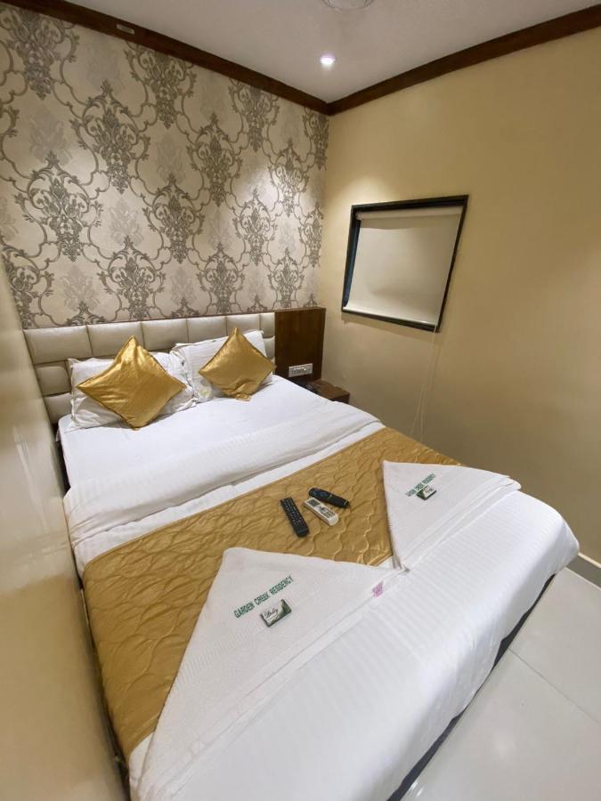 Garden Creek Residency - Near To Mumbai International Airport Otel Dış mekan fotoğraf