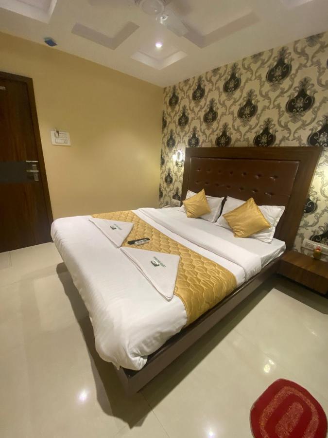 Garden Creek Residency - Near To Mumbai International Airport Otel Dış mekan fotoğraf