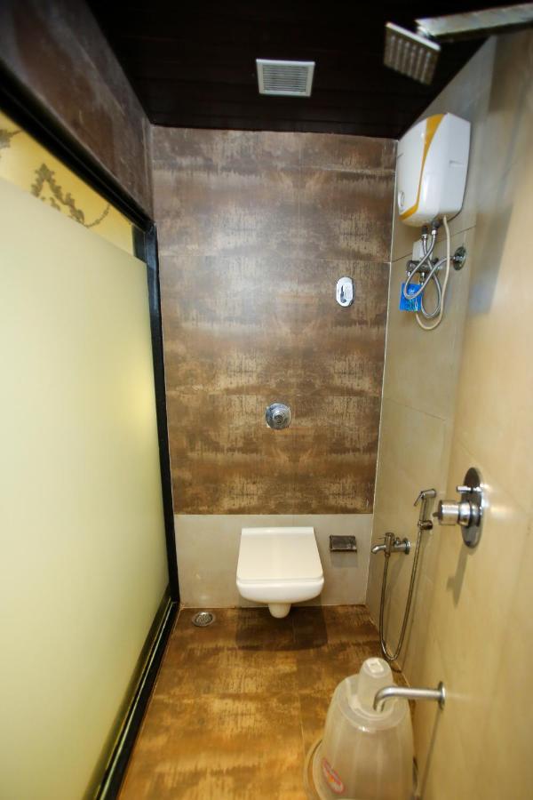 Garden Creek Residency - Near To Mumbai International Airport Otel Dış mekan fotoğraf